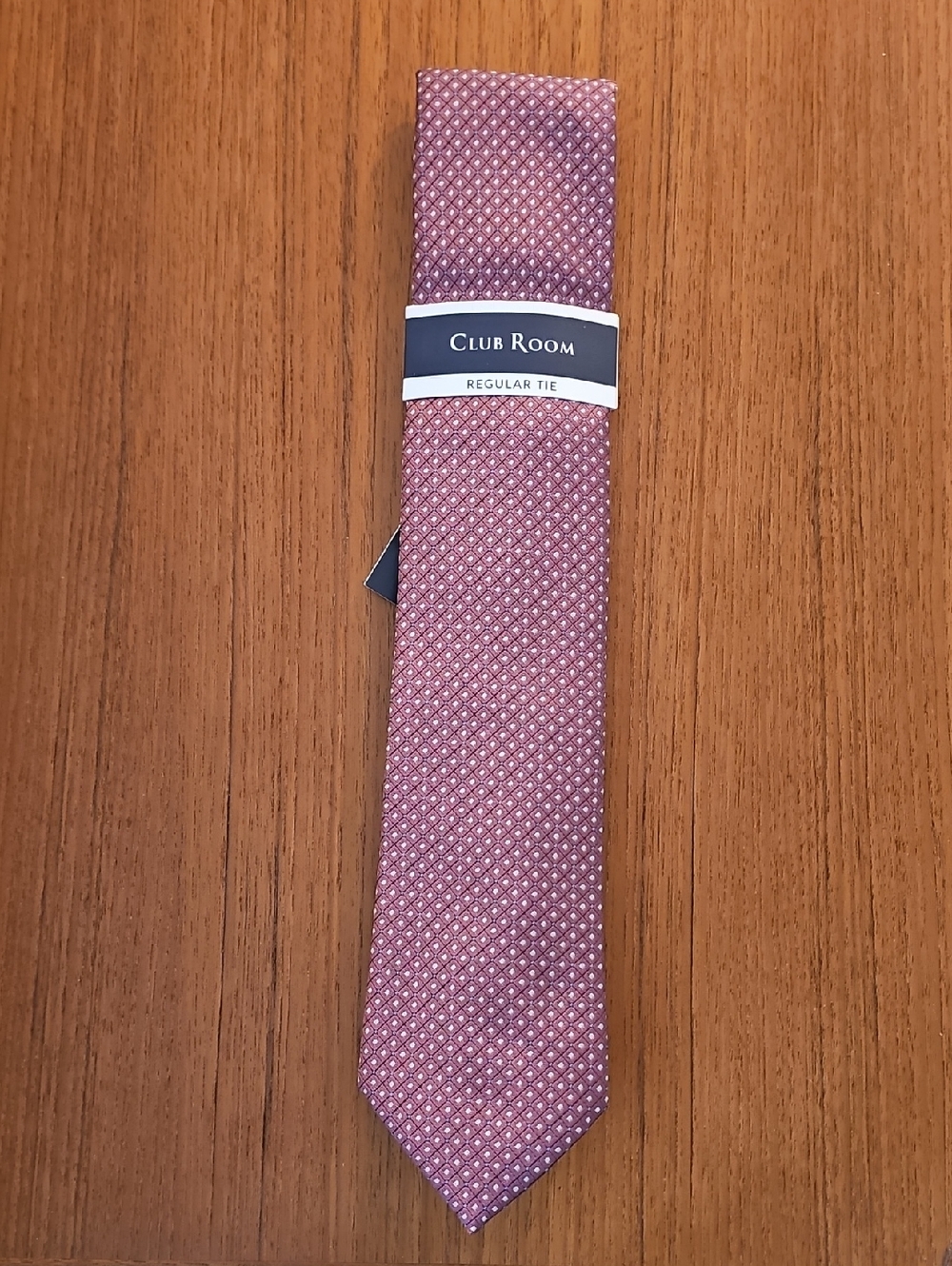 **NWT** Mauve With Tan And Blue Pattern Club Room Regular Tie